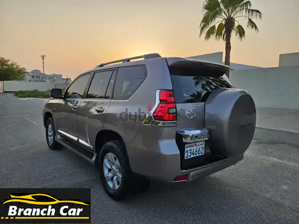Toyota Prado V62018 very good condition car